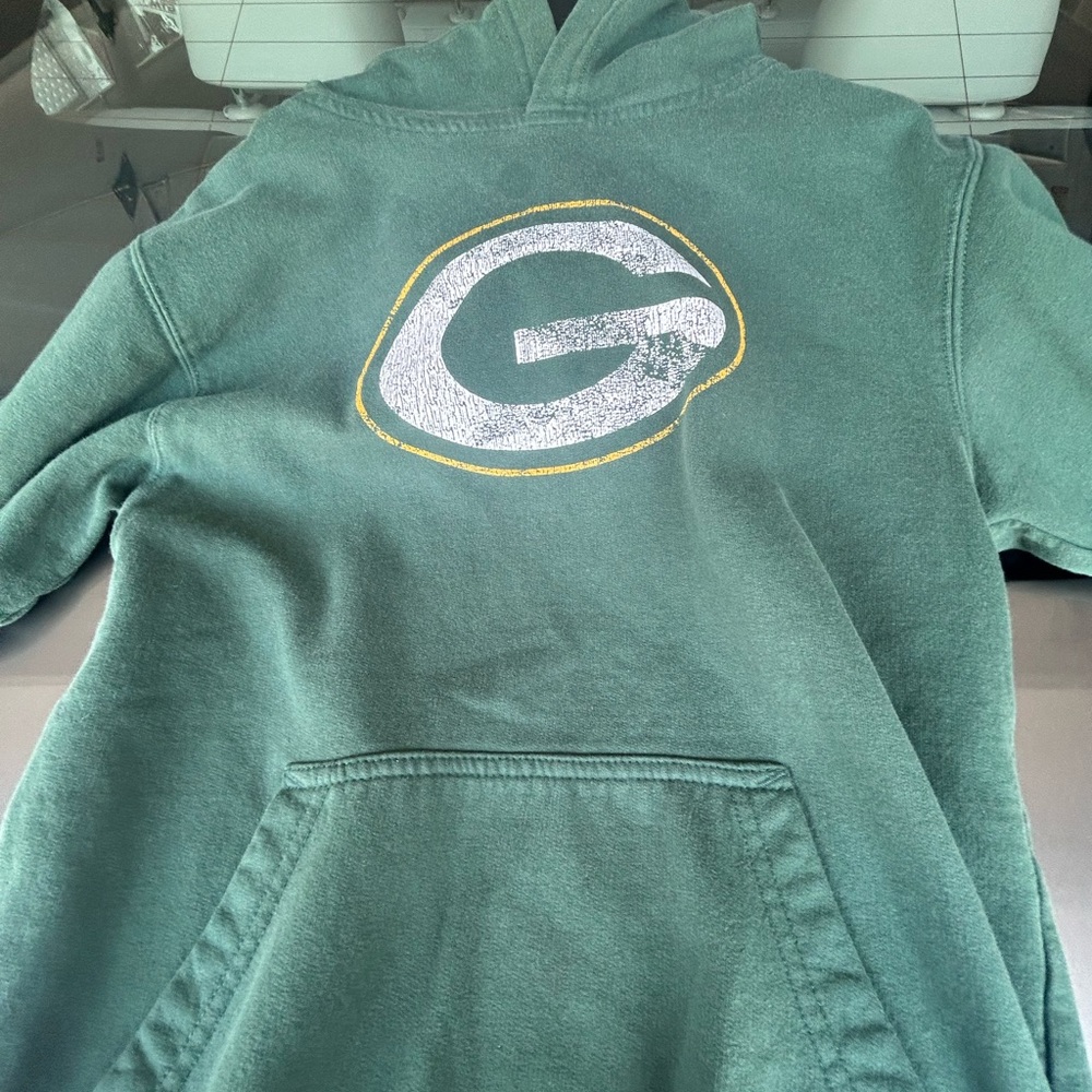 Youth Green Bay Packers hoodie.